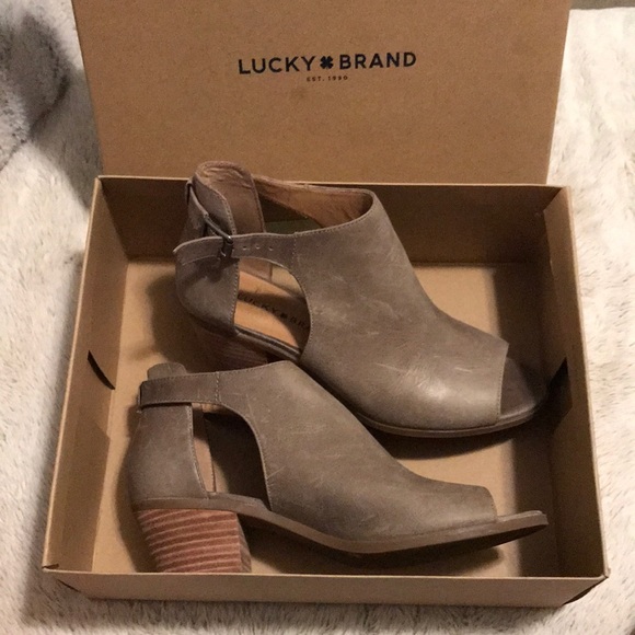 Lucky Brand Shoes - Lucky Brand open toe heels